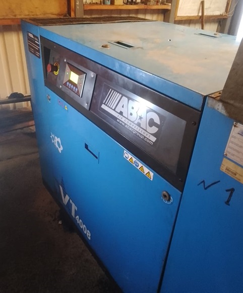 Контроллер MAM860 в компрессоре ABAC VT40