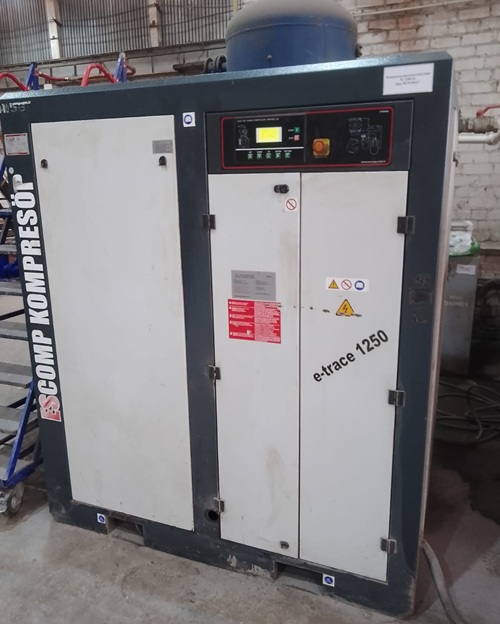 Компрессор Escompr с контроллером MAM880