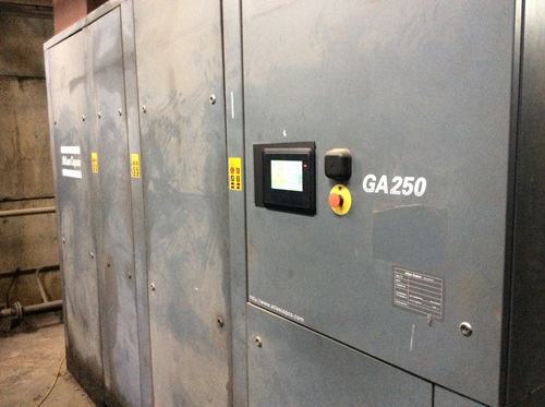 Контроллер MAM6090 в компрессоре Атлас Копко GA250