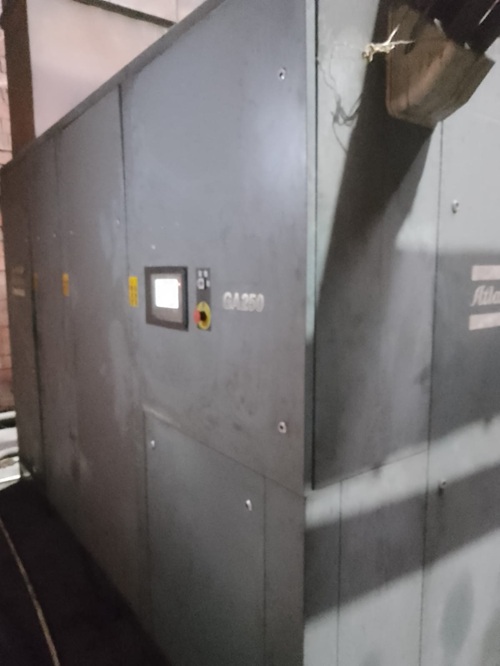 Контроллер MAM6090 в компрессоре Atlas Copco GA250
