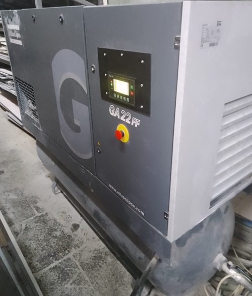 Контроллер MAM860 в компрессоре Атлас Копко GA22FF
